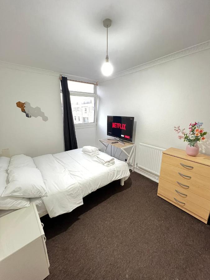 Entire 3 Bedroom Luxury Apartment In London With Private Balcony Extérieur photo
