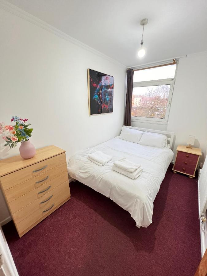 Entire 3 Bedroom Luxury Apartment In London With Private Balcony Extérieur photo