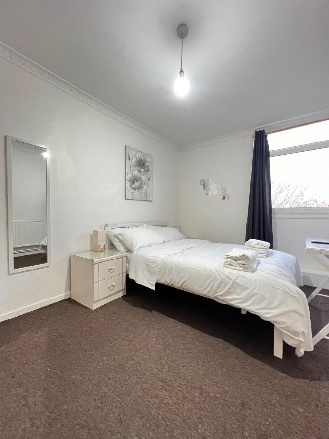 Entire 3 Bedroom Luxury Apartment In London With Private Balcony Extérieur photo