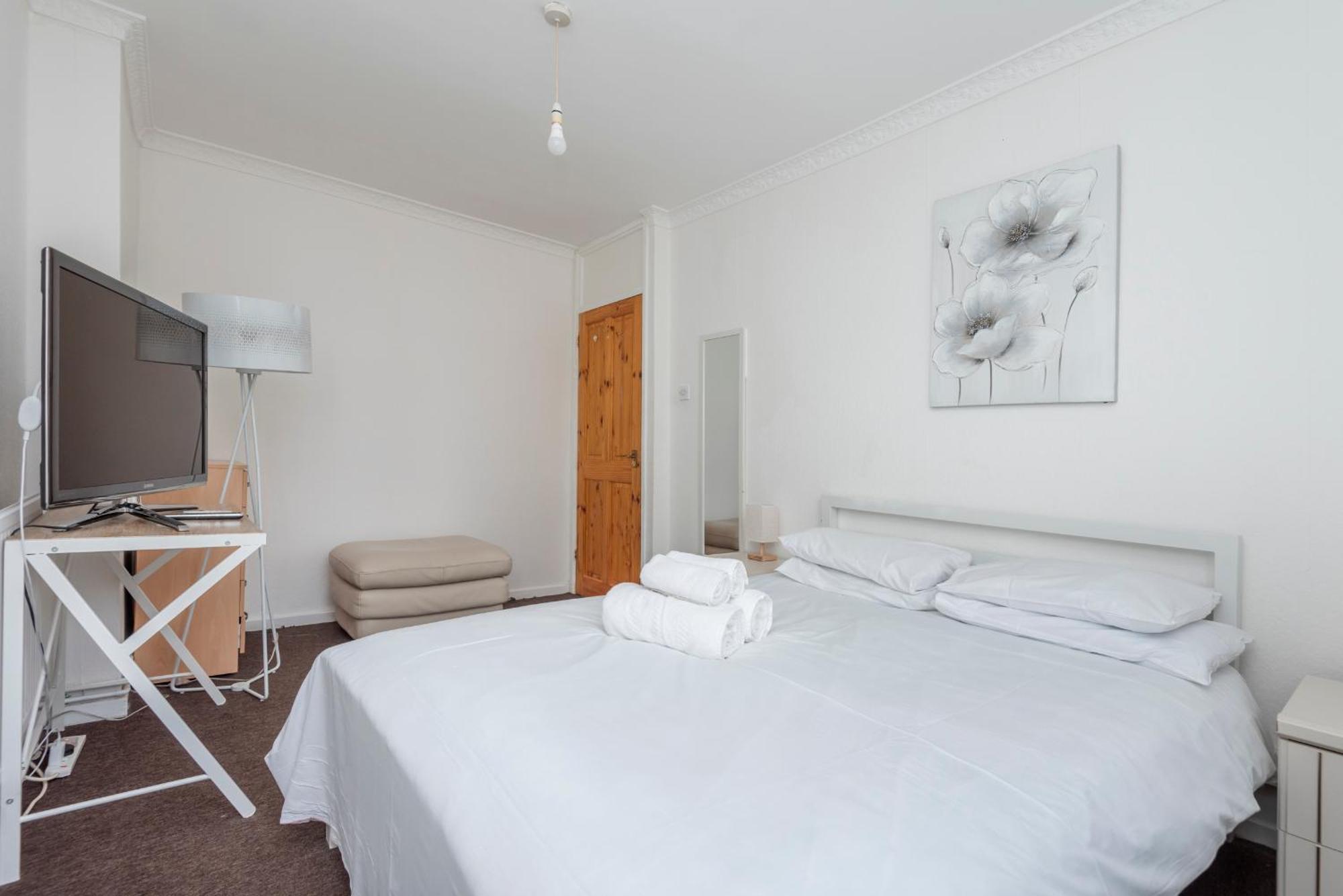 Entire 3 Bedroom Luxury Apartment In London With Private Balcony Extérieur photo