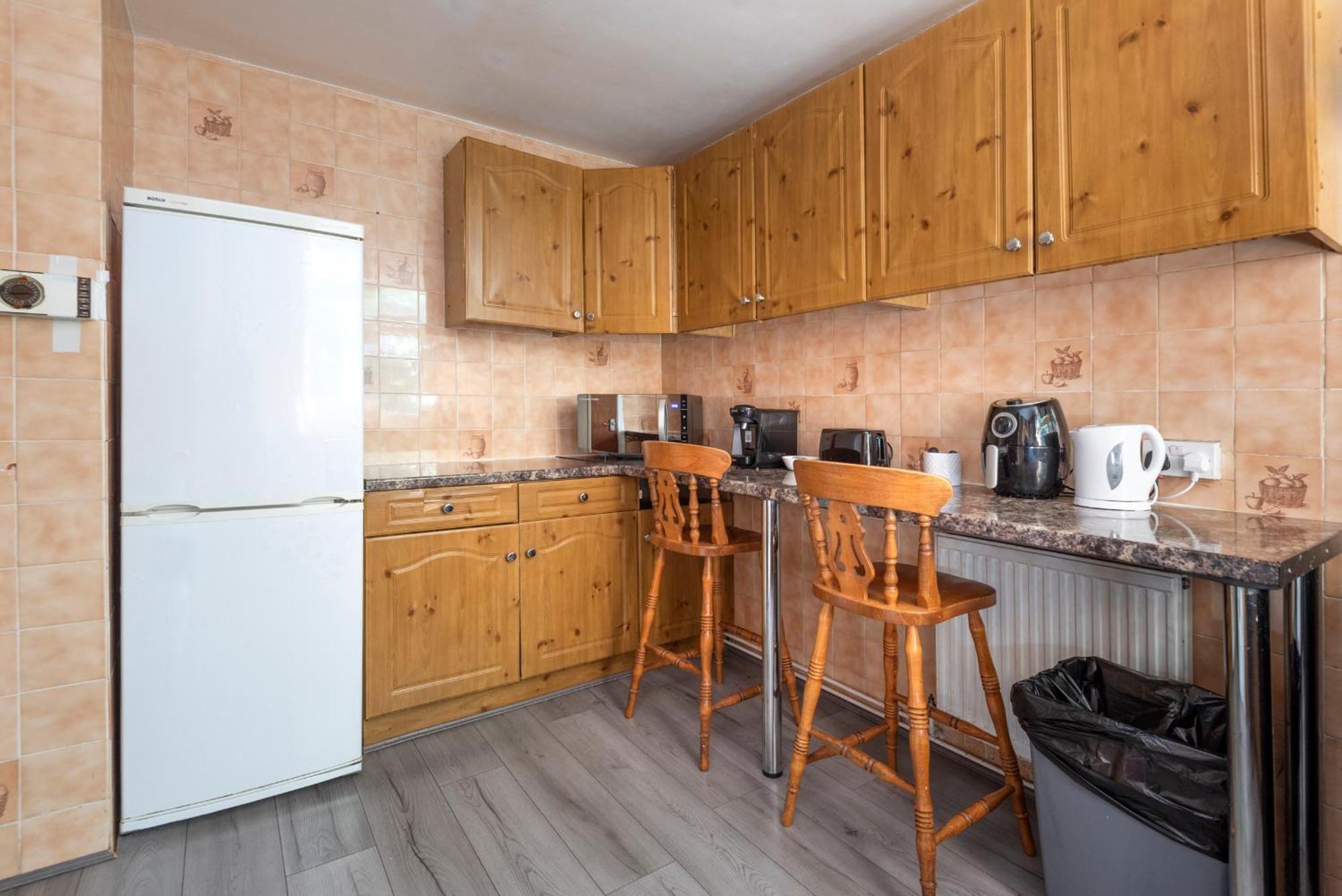 Entire 3 Bedroom Luxury Apartment In London With Private Balcony Extérieur photo
